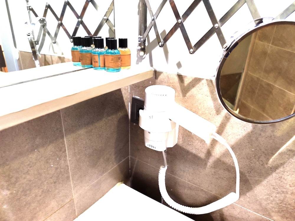 Galata World Otel - Image 37