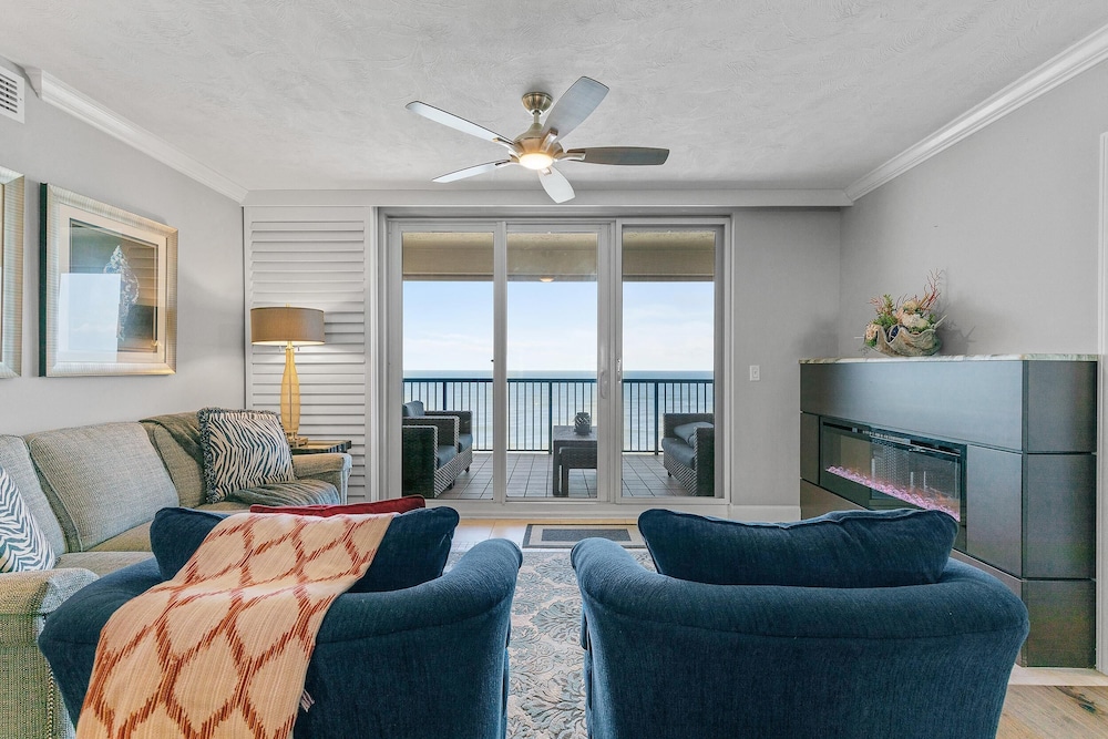 Dimucci Towers Ten 1604