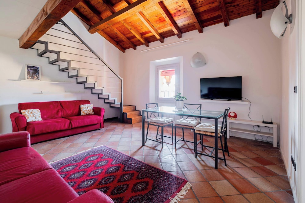 Casa Indipendenza Bright Stay in Historic Center