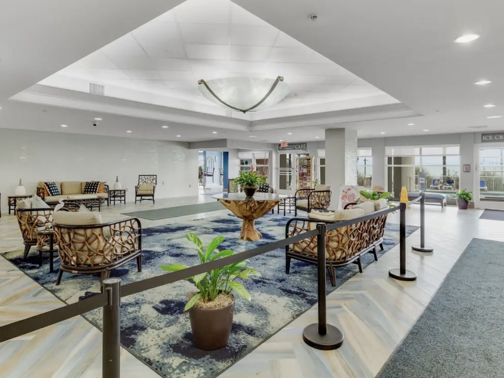 Myrtle Beach Vacations - 3 BR Units at Bay Watch by Elliott - Property Image 3