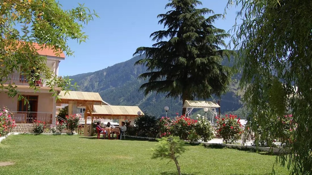 Victory Resorts