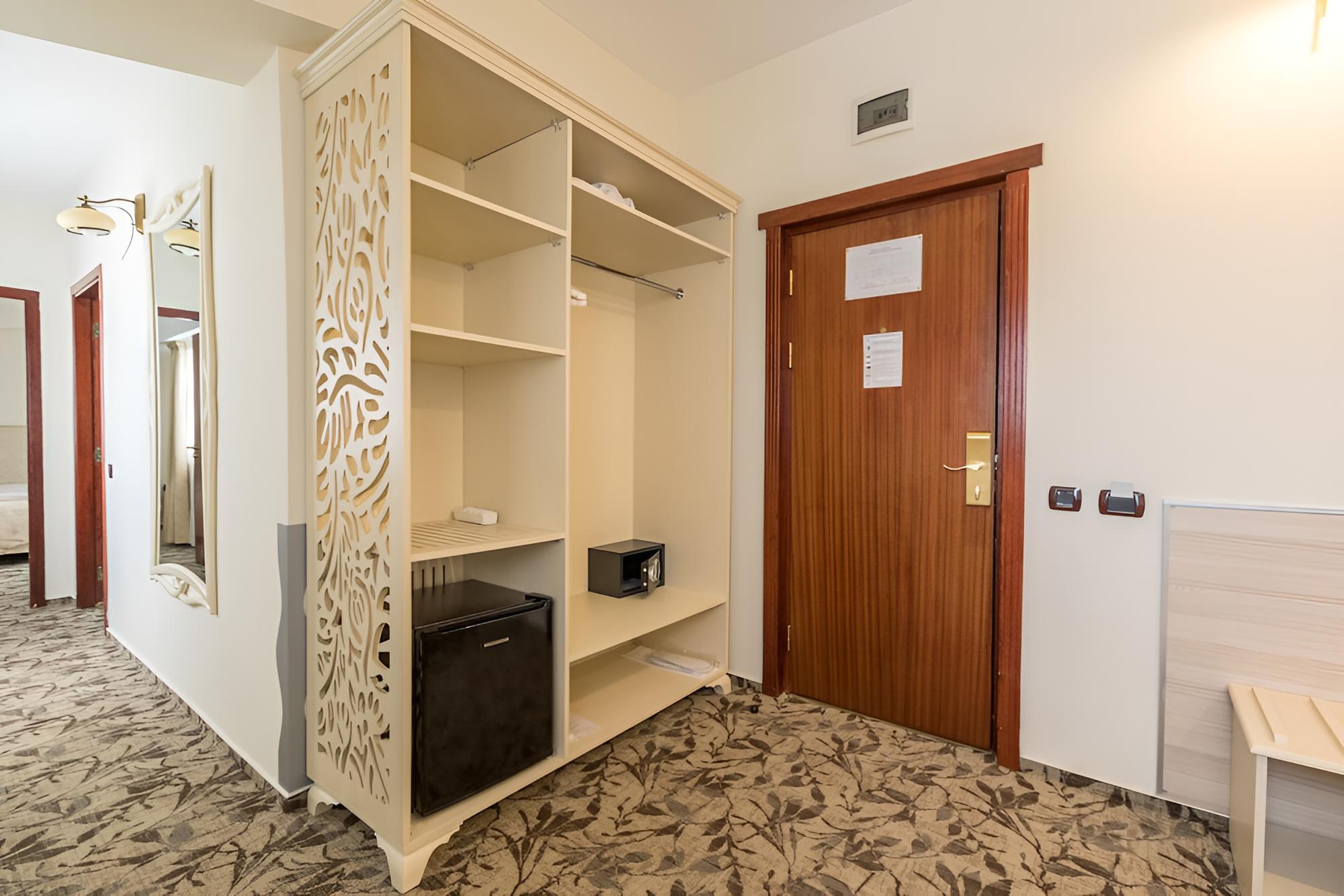 Siqua Hotel view 3