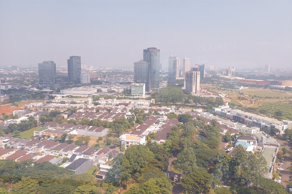 Good Place And Comfy Studio Apartment At The Smith Alam Sutera view 4