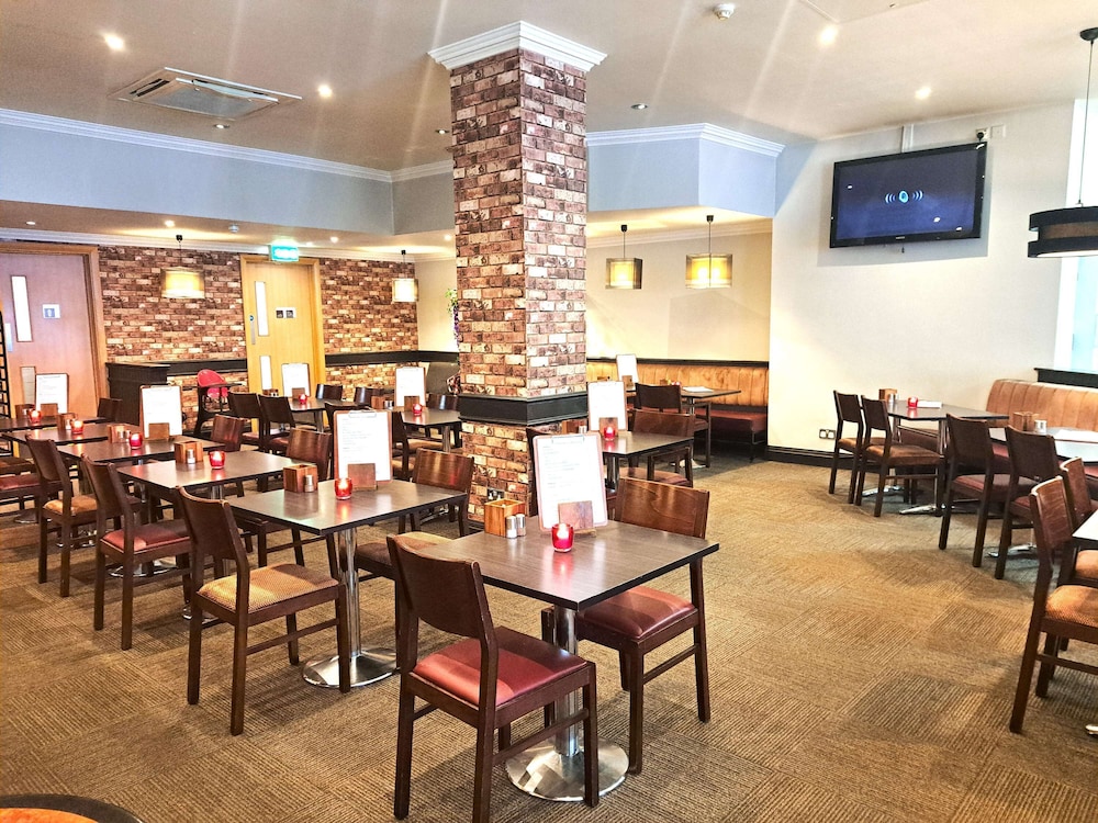 Carlisle Vacations - ibis Carlisle - City Centre - Property Image 5