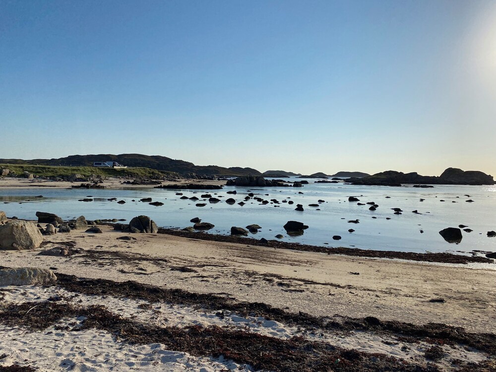 Cottage-isleofmull-stunningviews-wifi-parking view 3