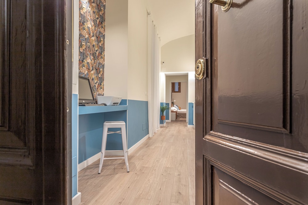 Vittoria Garden Suites