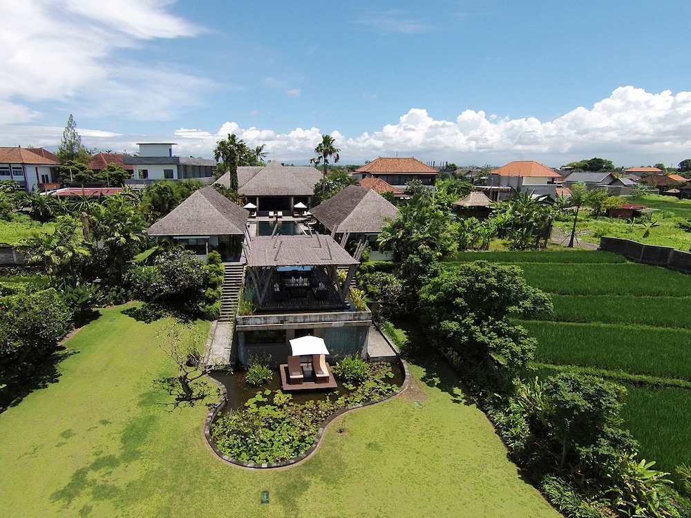 Mandalay Villas