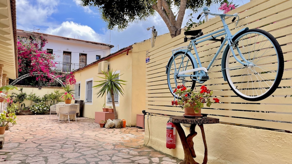 The Nine Muses Apartments photo 5