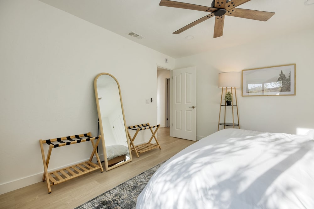Terrace Hill Modern Paso Robles Escape Near Wineries Dining and Hot Springs