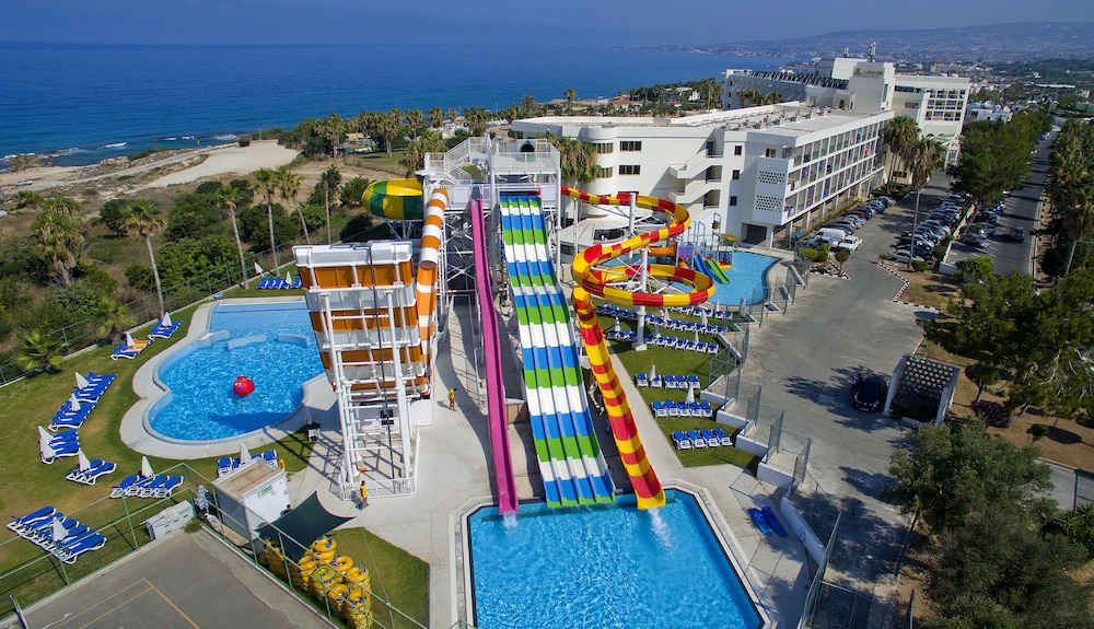 Hotel Leonardo Laura Beach & Splash Resort - Image 1
