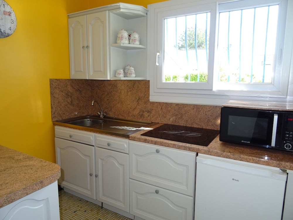 Holiday Home in Penestin Near Mine D'or Beach