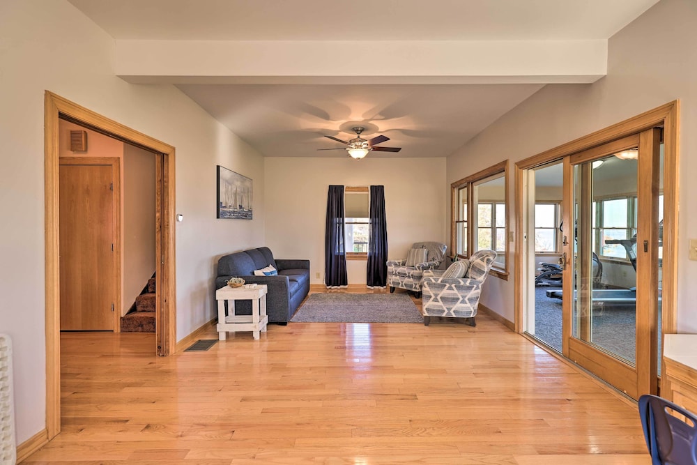 Lakefront Romulus Retreat w/ Private Dock! view 3