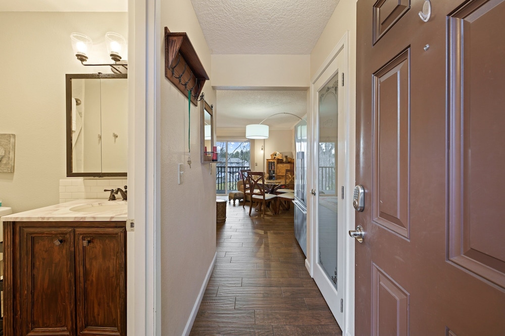 1565 Nw Wall St 144/145 1 Bedroom Condo