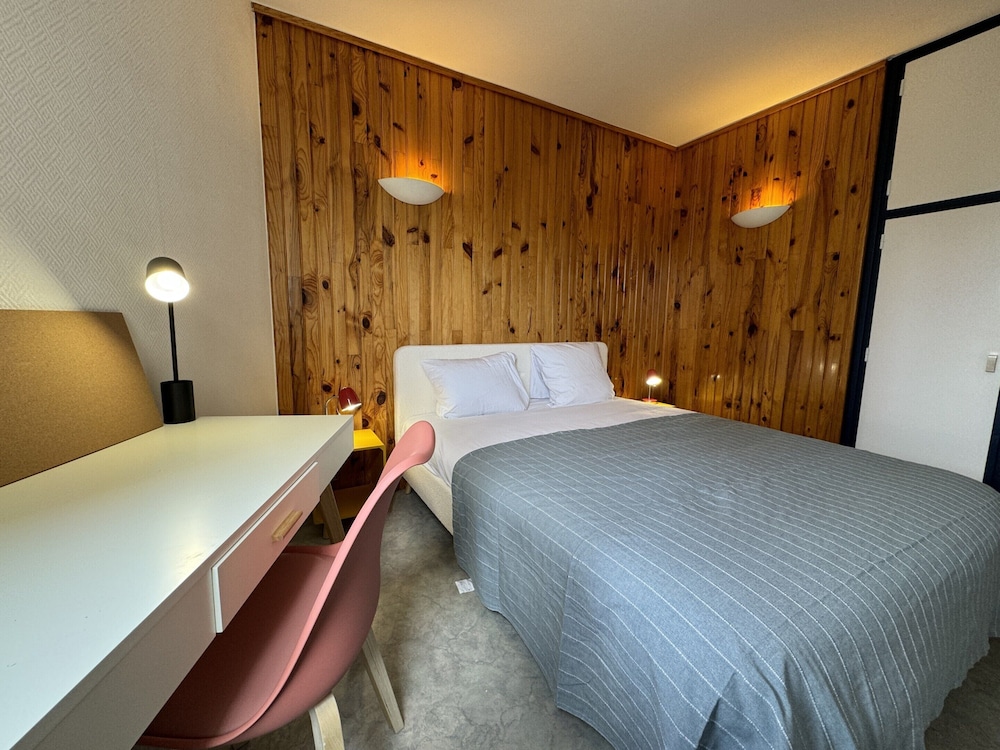 Apartment in Le Mans Near 24H Circuit