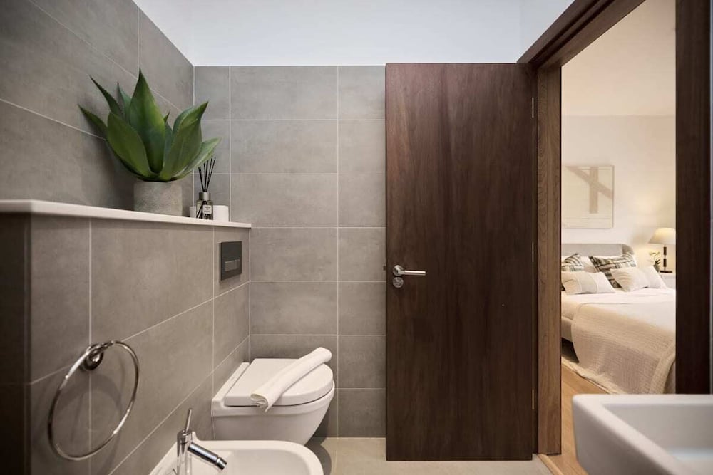 The Hamilton Gardens Hideaway - Modern 4bdr Home With Garden