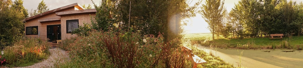 Photo 33