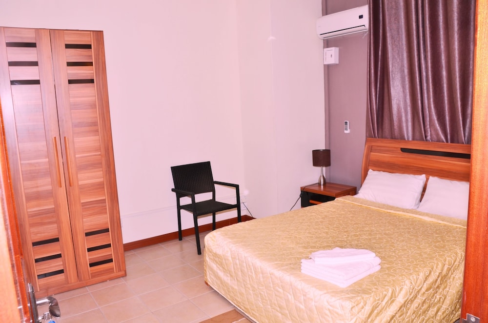 Fully Equipped Apartments 2 Pers for Exciting Holidays 500m From the Beach photo 3
