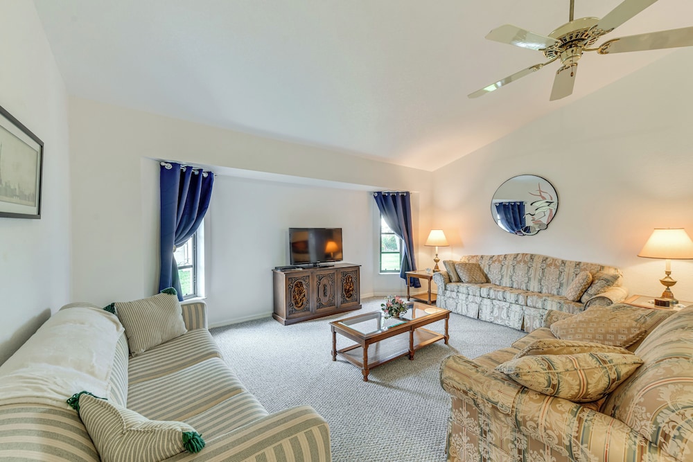 Sunroom & Dock! Canal-front Home in Port Charlotte