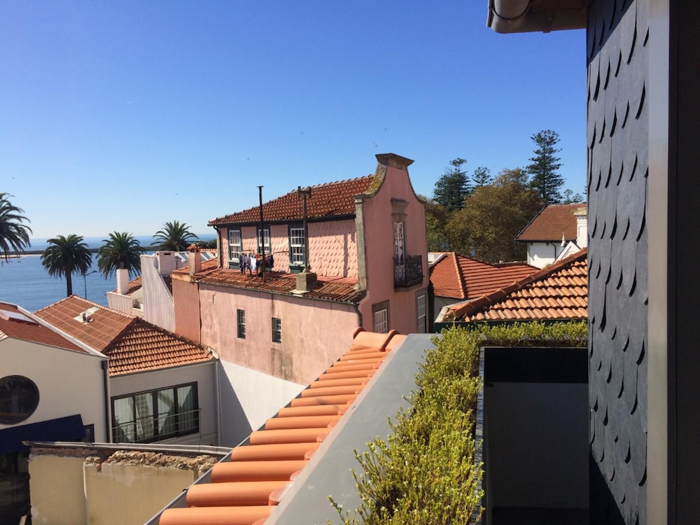 Home Of The Poet, 3-bed 3-bath River Views view 2