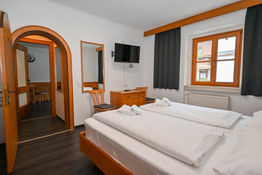 Schmitten 27 - Room 1 200m From ski Lift
