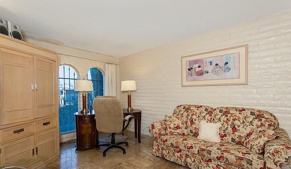 La Vida Local By Signature Vacation Rentals