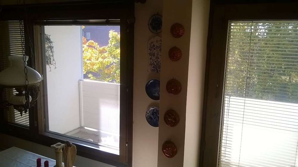 Spacious 4 Room Apartment & Sauna