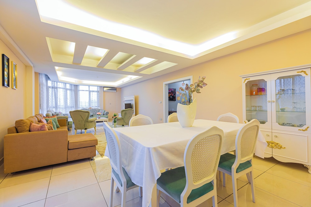 Elite Apartment