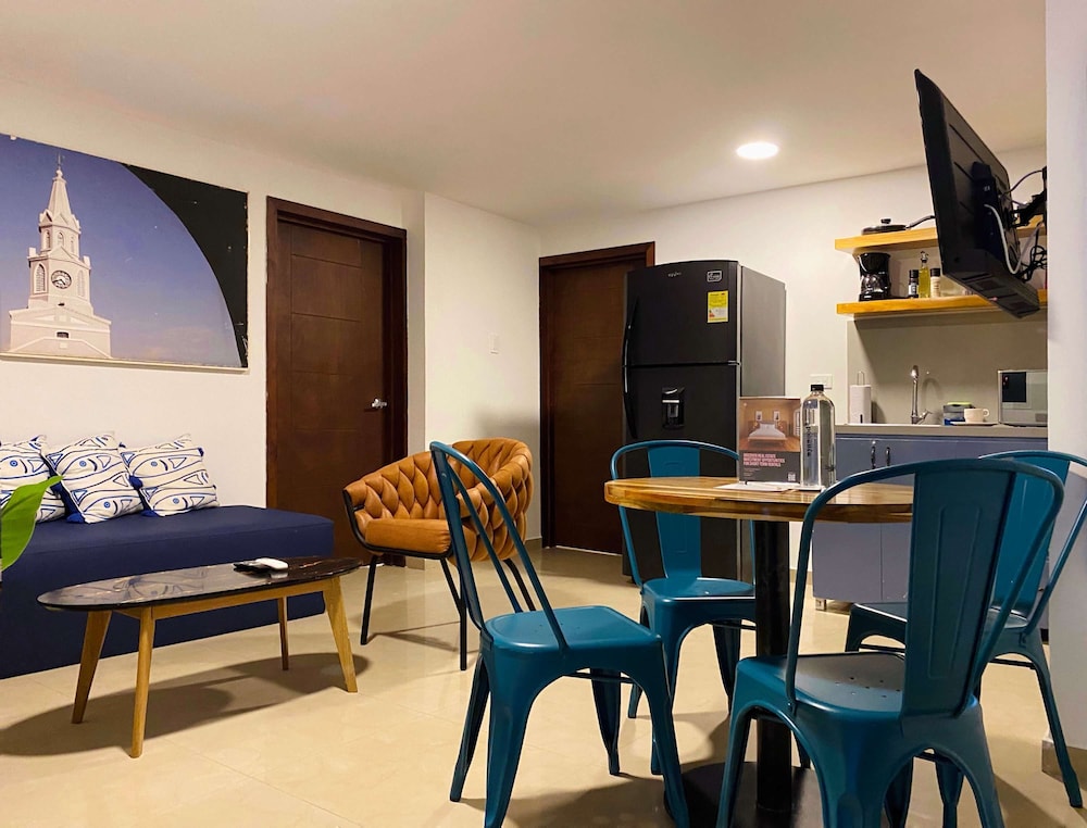w Breathtaking 2BR w AC in Cartagena
