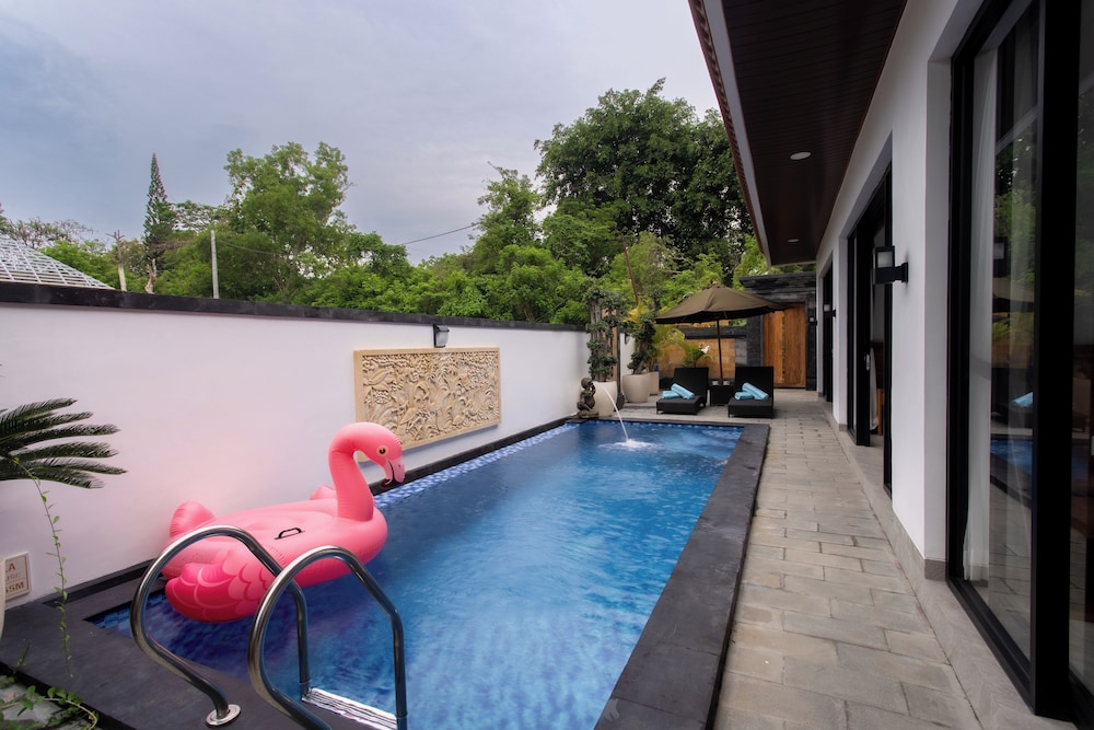 To Be La Villa Jimbaran