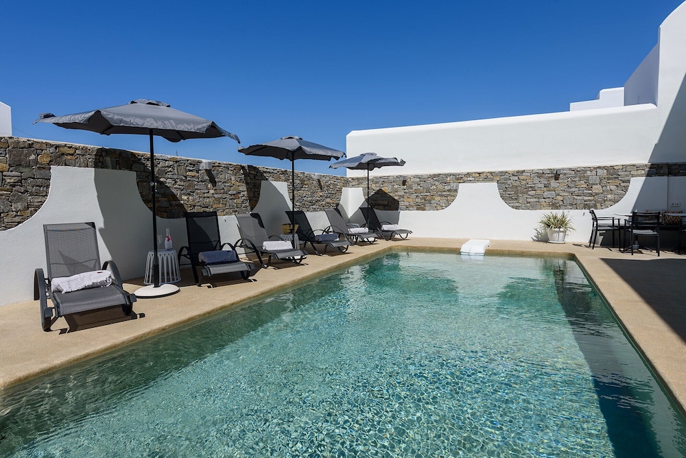Vammos Luxury Apartments