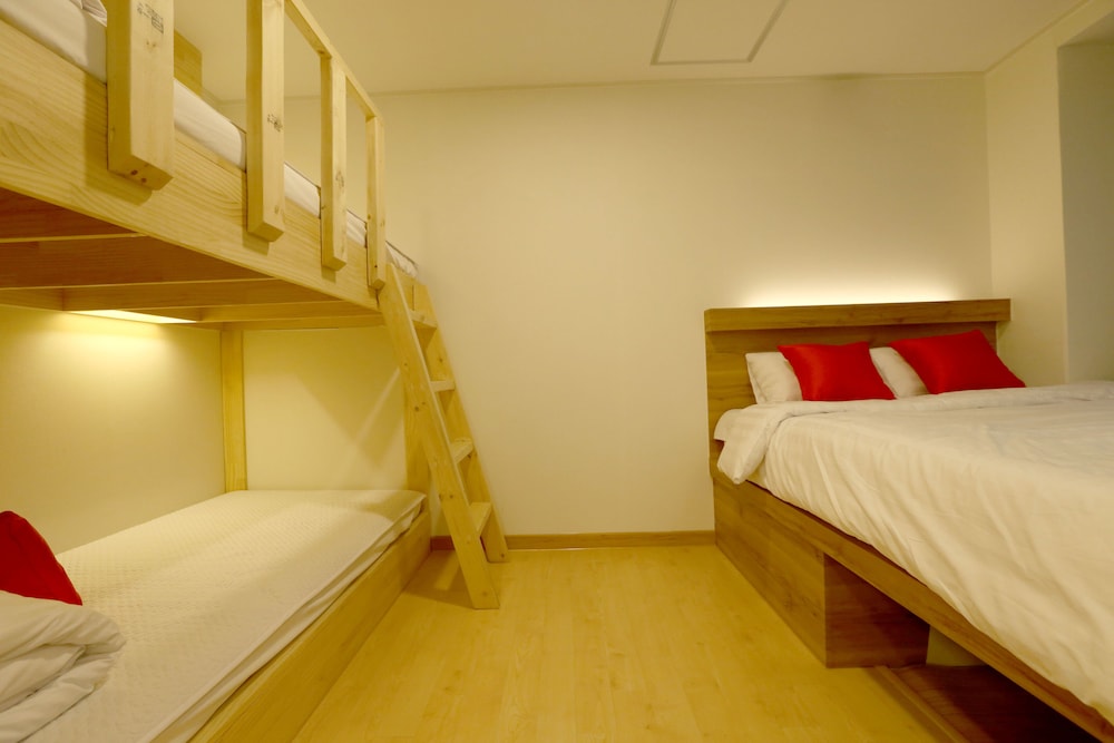 Step Inn Myeongdong 1 68