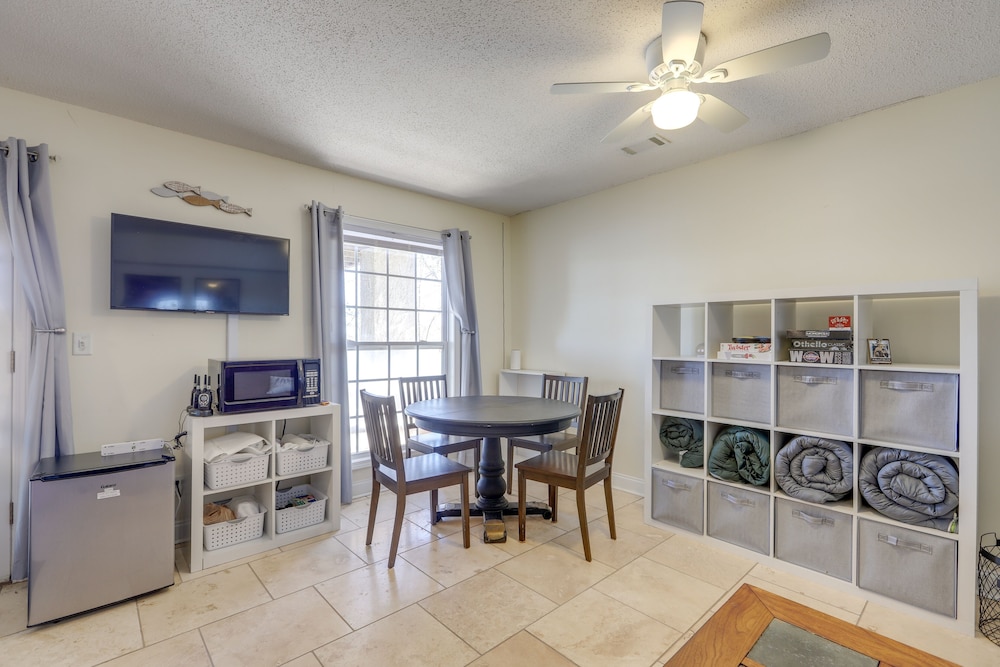 Milledgeville Vacations - Pet-friendly Milledgeville Home on Lake Sinclair! - Property Image 7