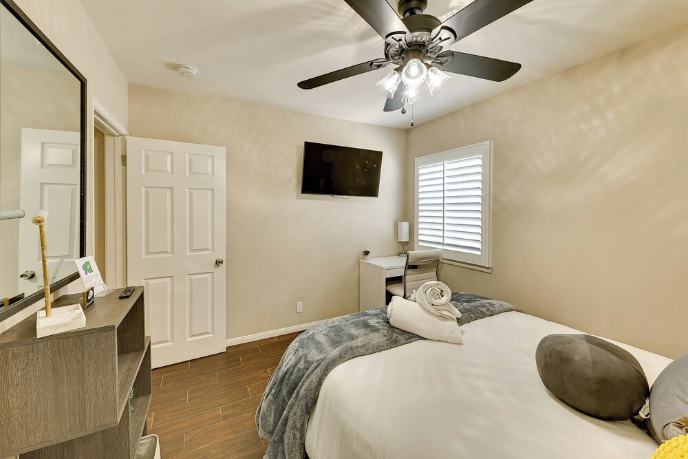 4 Mi to Dtwn: Riverside Gem w/ Pool & Game Room