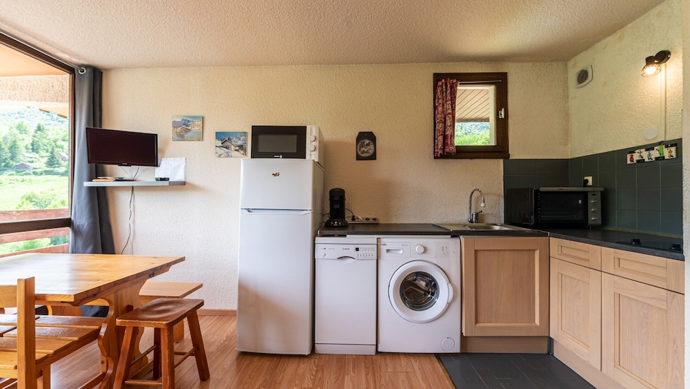 Apartment in Saint-sorlin Near Ski Resort photo 3
