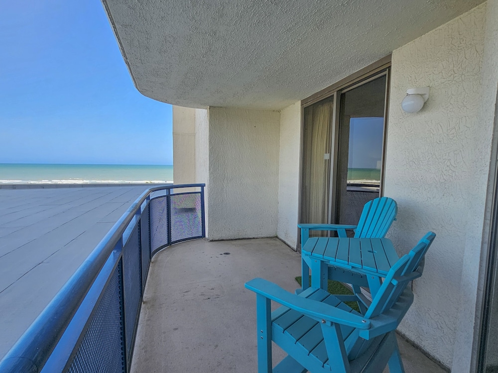 Brighton 103, Ocean View Condo, Full Amenities. 2 Bedroom Condo