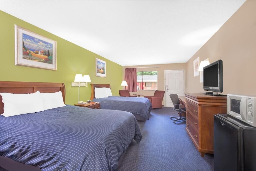 Hotel Express view 3