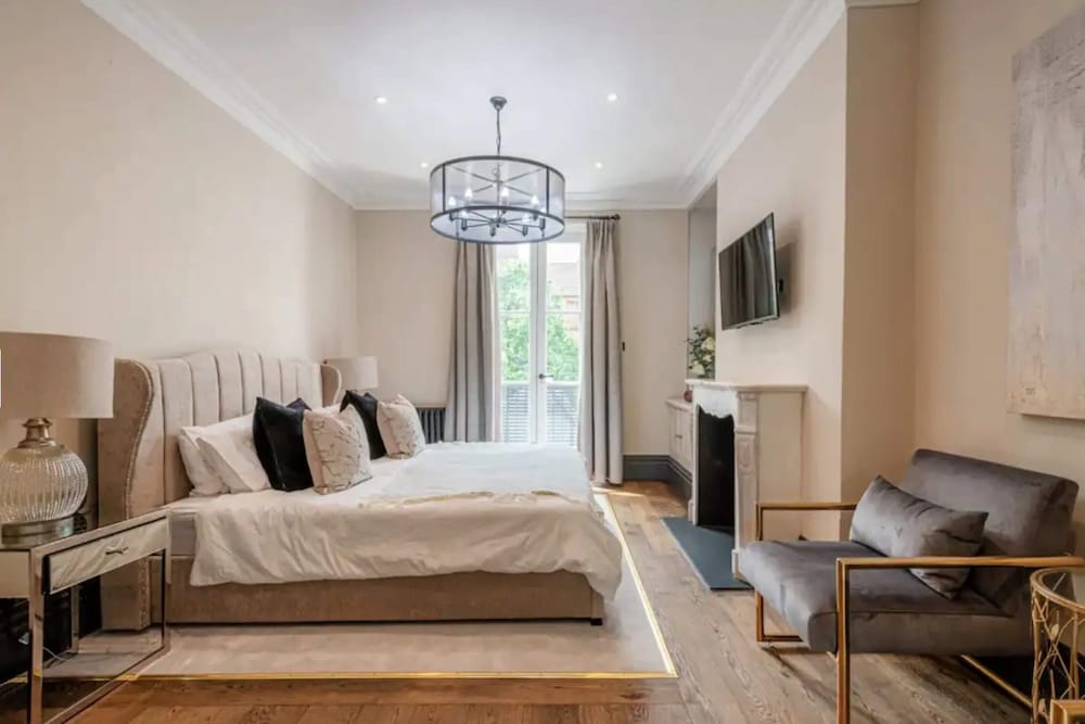 Luxurious & Central 3BD House - Chelsea
