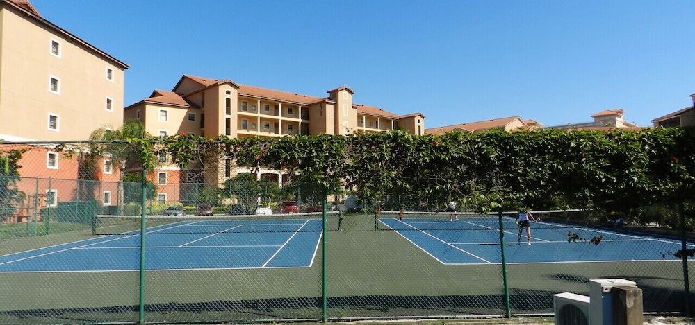 Tuttle Orlando Villa