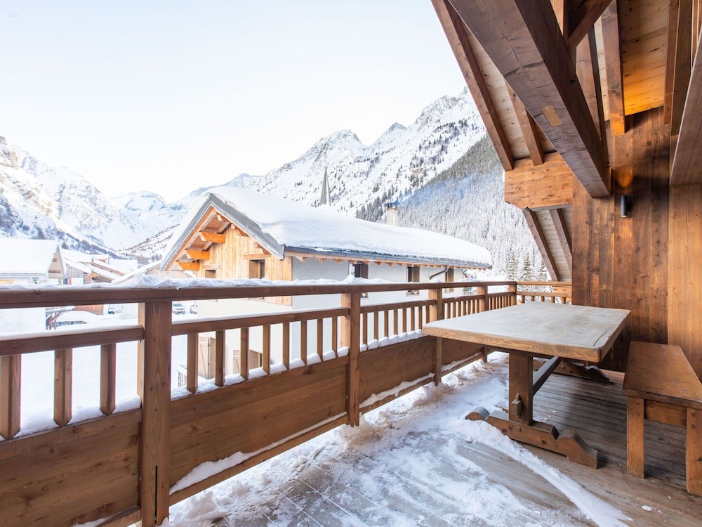 Chalet in Champagny by Ski Slopes