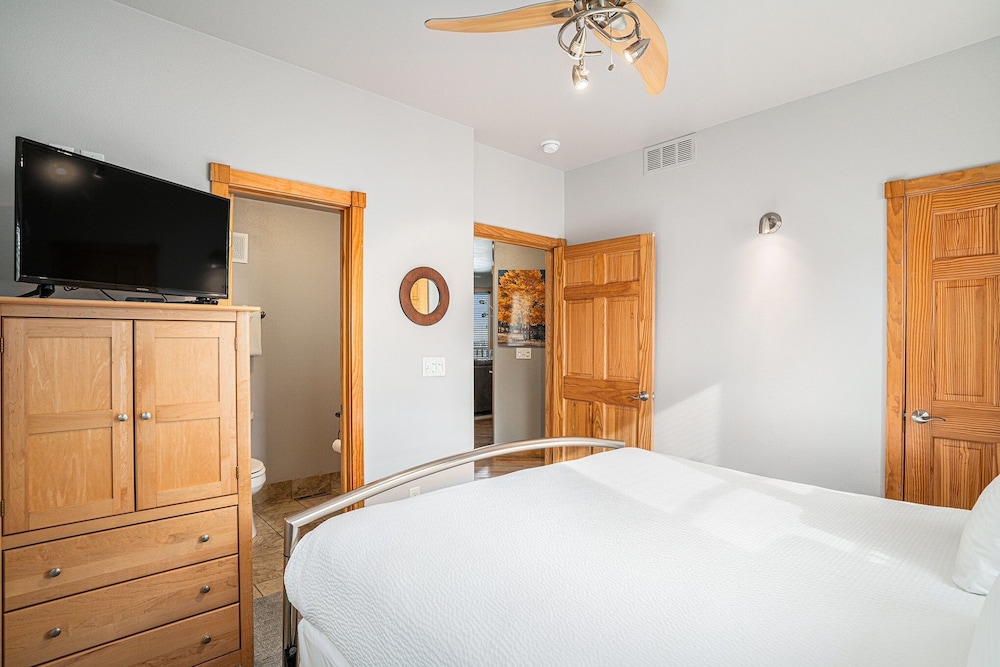 Estes Park Vacation Lodging