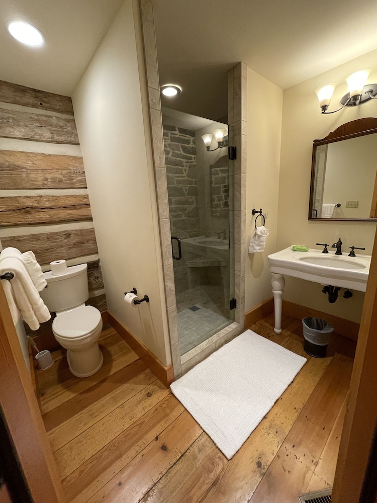 Silver Lake Bed and Breakfast
