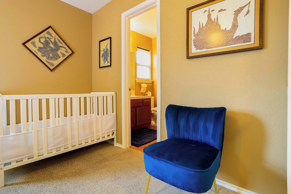 Stargazers Delight Sleeps 12!