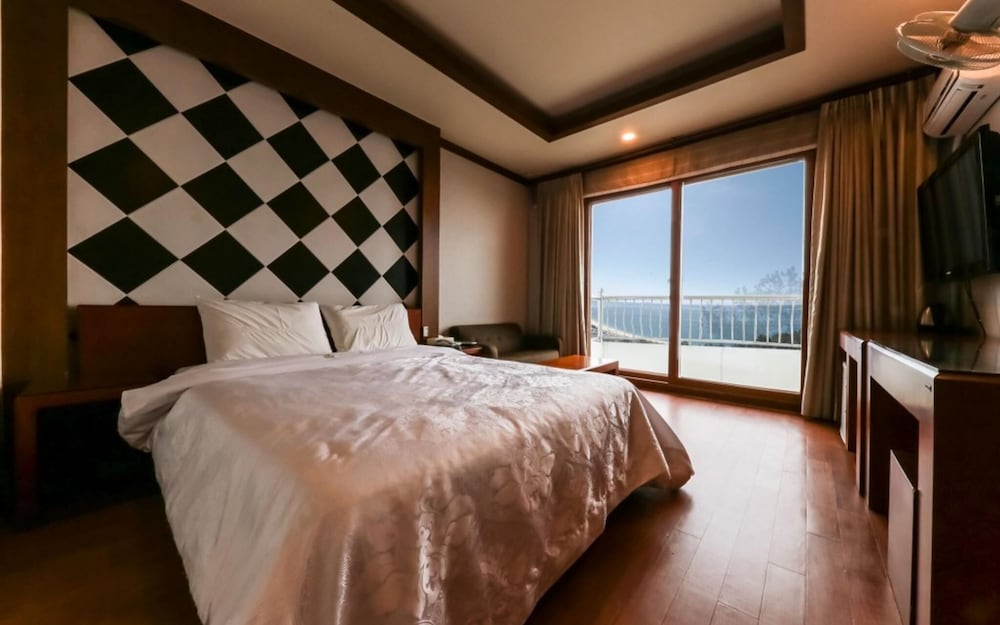 Daecheon Ocean of Fantasy Resort view 3