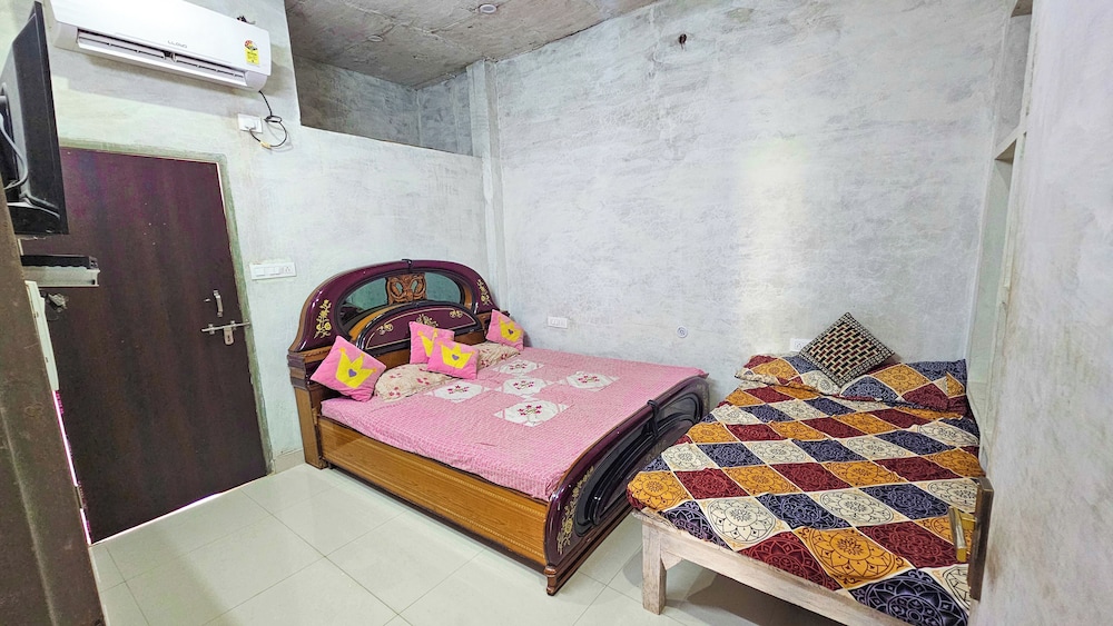 Arya Sadan Homestay