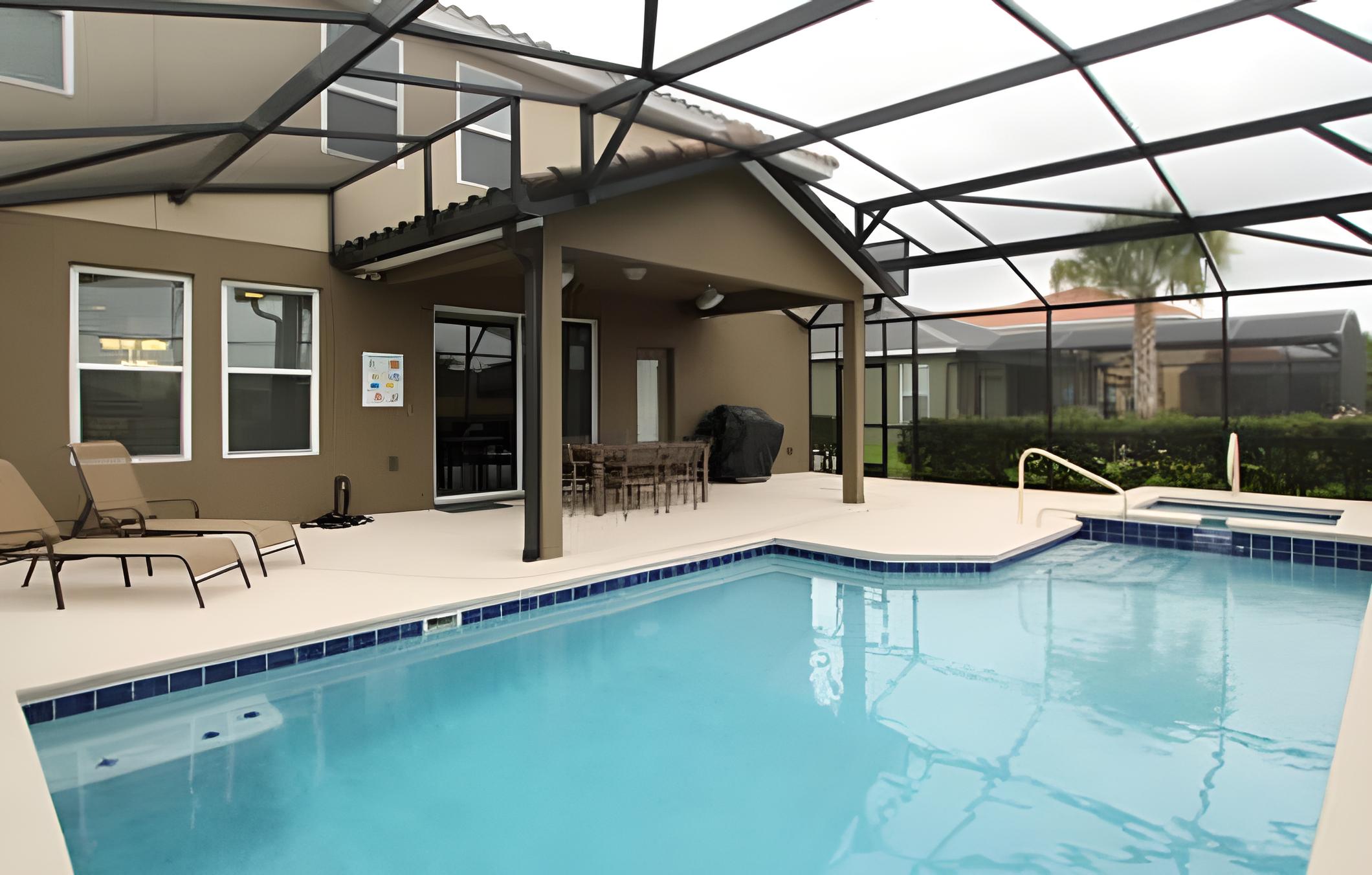 Photo 33