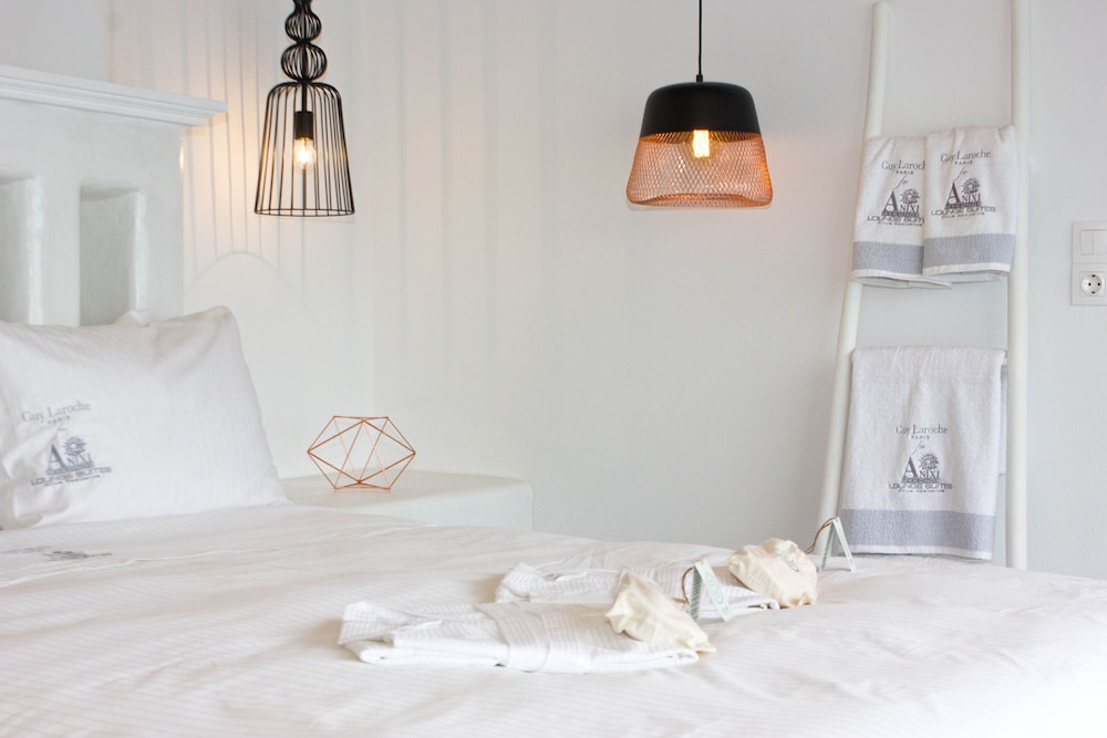 Anixi Lounge Suites - Adults Only photo 2