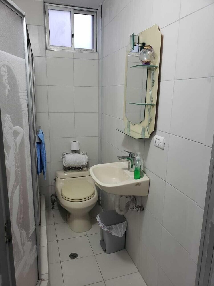Hostal Davinci Mitad del Mundo