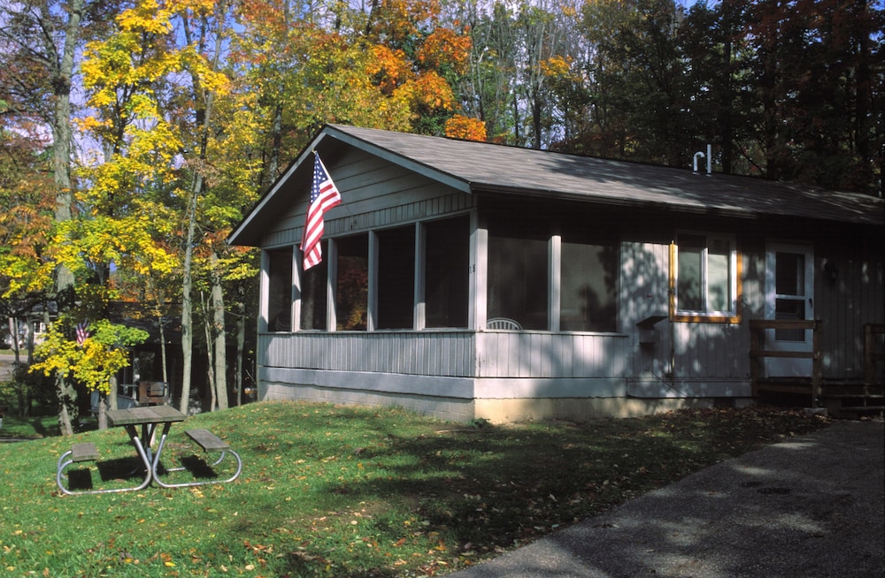 Punderson Manor Lodge and Conference Center
