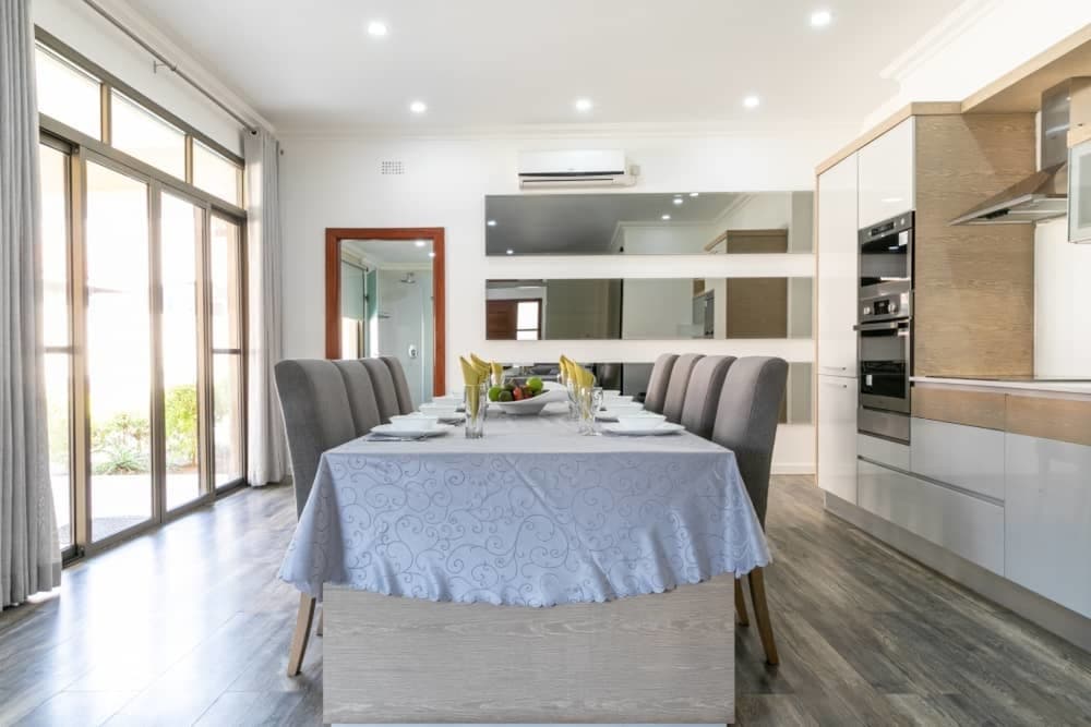 3 Bedrooms Exclusive Villa in Mass Media