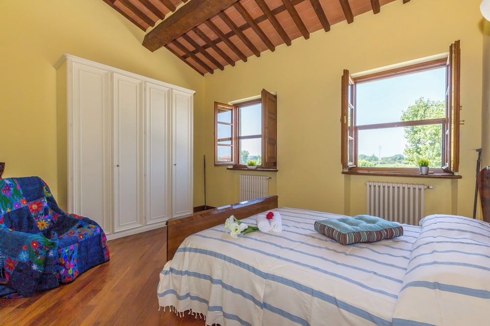 Villa Pallina With Pool view 4